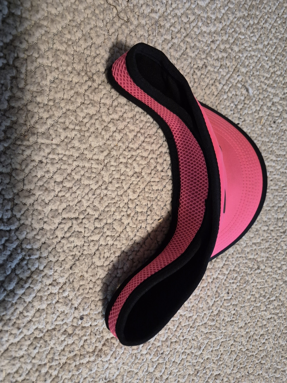 [SOLD]Nike Pink Performance Visor - Picture 4 of 6